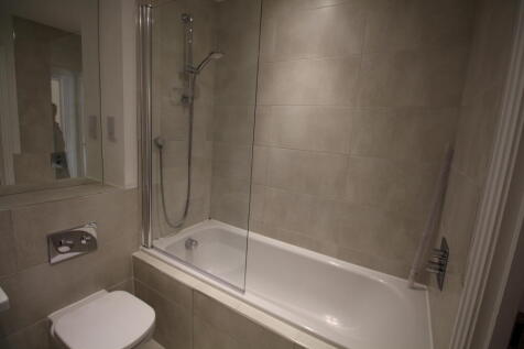 Weldon Court, Hagden Lane, Watford photo 4