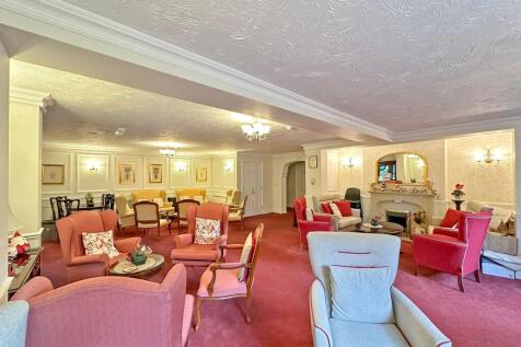 Communal Lounge
