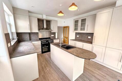 Waverley Avenue, Beeston, Nottingham, NG9 1HZ photo 3