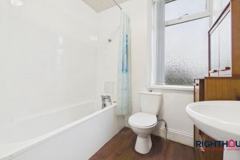 Higher Intake Road, Bradford, BD2 photo 5