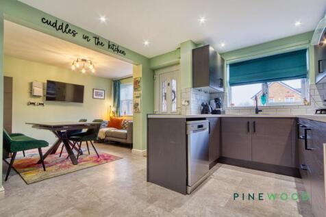 Dining Room / Kitchen