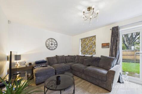 Lady Royd Close, Bradford, West Yorkshire, BD8 photo 3