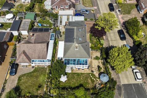 Windermere Crescent, 1-004.JPG