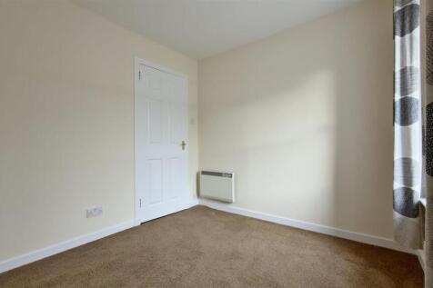 Flat 1, 4 Ardross Road, Alness, Ross-Shire photo 4