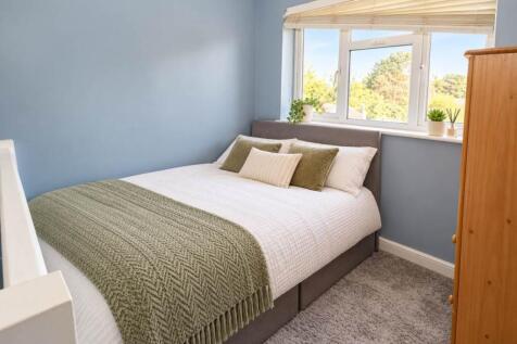 Annexe - Bedroom