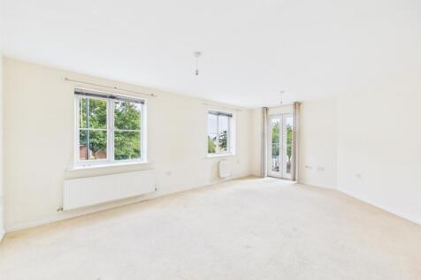Living Room.jpg