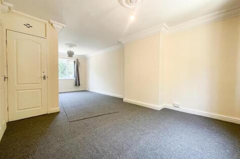 Grimsell Close, Fox Hill, S6 photo 4