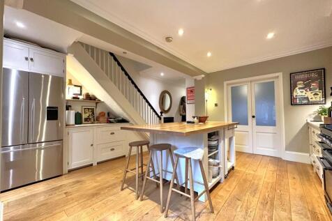 Magnificent Dining Kitchen 491