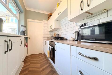 Ebrington Street, Garston, Liverpool, Merseyside, L19 photo 4