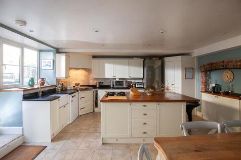 Castleton_Kitchen / Breakfast Room 