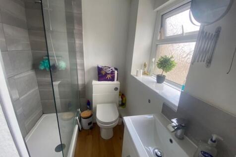 St. Michaels Avenue, Pontypridd, CF37 photo 3