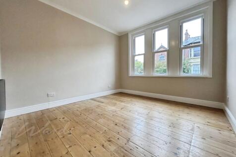 Ashburnham Road Tonbridge TN10 photo 3