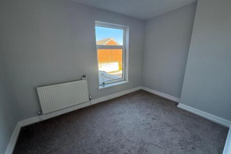 London Road, Hazel Grove, Stockport, SK7 photo 3