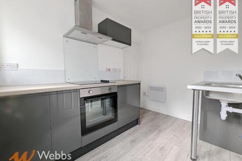Kitchen 3.jpg