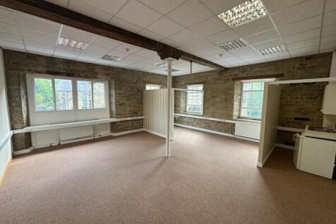 Office to rent Image 5
