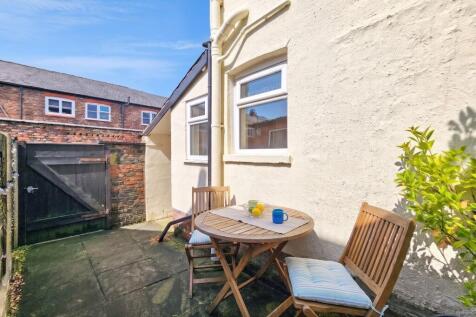 Courtyard Garden.jpg