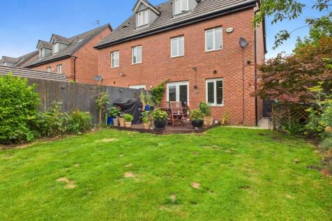 CAM03729G0-PR0097-STILL009