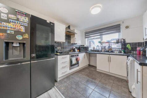 1395099-8-696f70a...