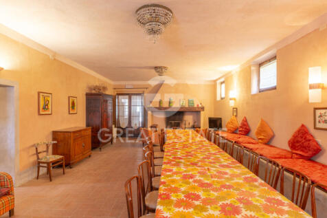 Interno
