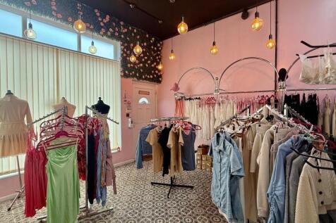 Commercial Property to rent Image 3