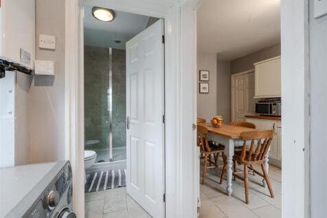 Utility - Shower Room-2.jpg