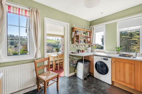 Kitchen (2)