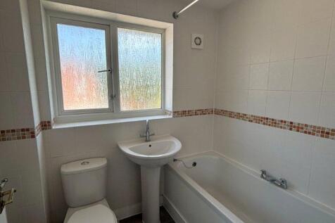 Penfold Way, Morton, Alfreton, Derbyshire, DE55 photo 4