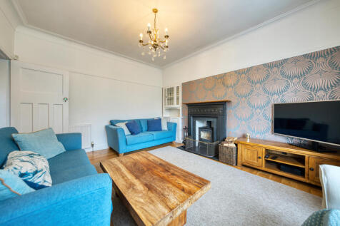 Rannoch Drive, Bearsden, Glasgow, East Dunbartonshire photo 4