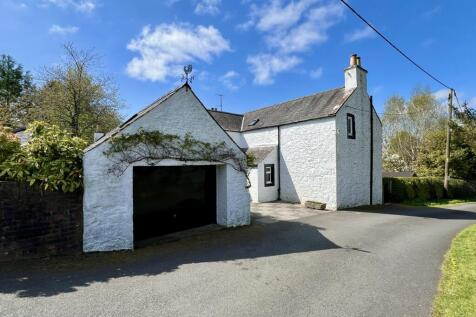 Kirkmulloch, 1 Wayside, Dalry - Williamson and Hen