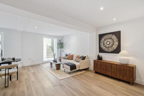 Philbeach Gardens, Earl's Court, London SW5 photo 2