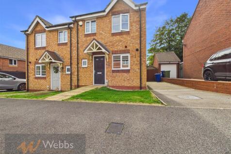 Rugeley, WS15 - property photo
