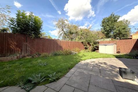 Rear Garden 680
