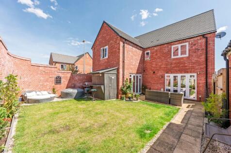 Rear &amp; Garden