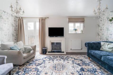 Living Room.jpg