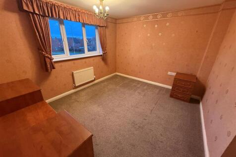 2 Maxwell Bedroom 3.jpg