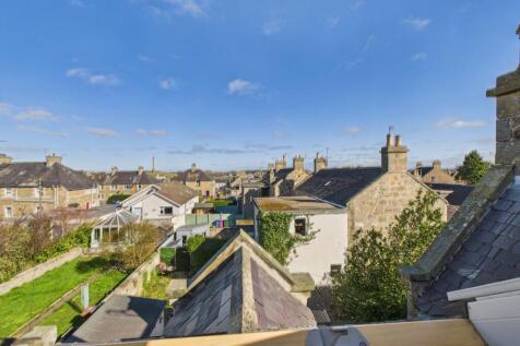 CAM03185G0-PR0090-STILL003