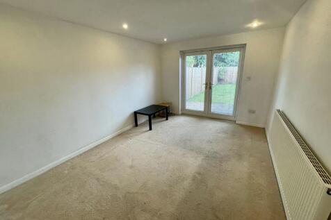 Judes Court, Nottingham photo 4