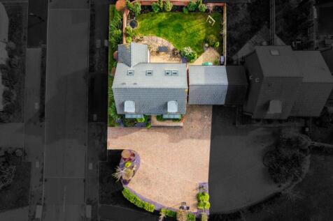 6 Dunsmore Avenue-7.jpg