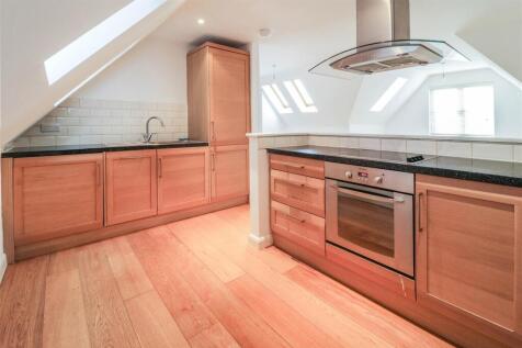34 Mill Hill, Newmarket photo 3