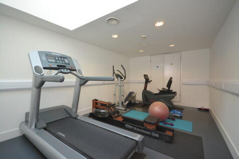 8 Gym