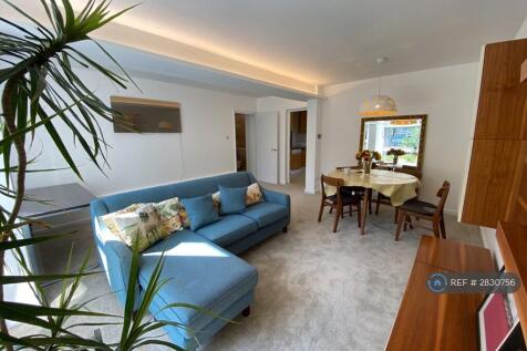 Living Room With Seating ,Dining &amp; Study Areas 
