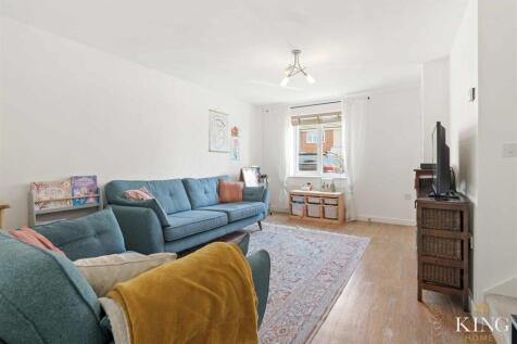 King Homes-25.jpg
