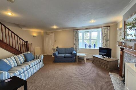 Sitting room (3).jpg