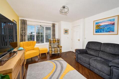 27 Provost Milne Gardens Arbroath-4.jpg