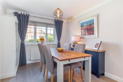 Dining-room-1.jpg