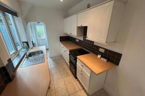 Anglesey Road, Staffordshire, Burton upon Trent, DE14 photo 5