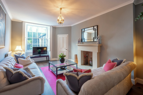 6 bed, 6 bath Town House in Edinburgh - Photo 16
