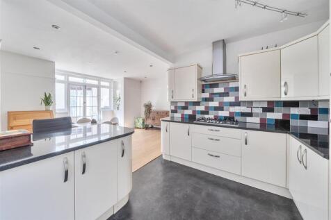 Frankland Road - Kitchen.jpg