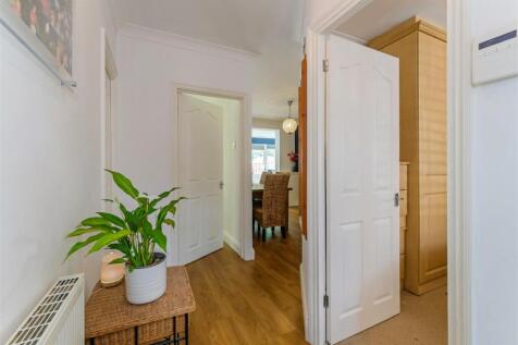 Rosslyn Avenue-19.jpg