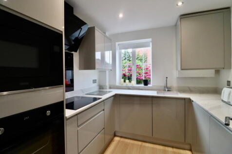 Walnut Walk, Lichfield, WS13 photo 5